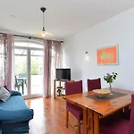 2155 Ližnjan