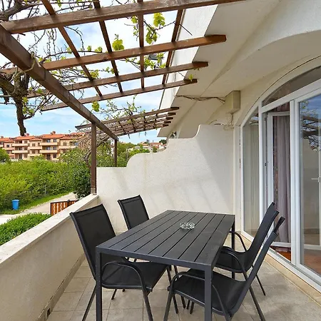 2155 Apartment Liznjan