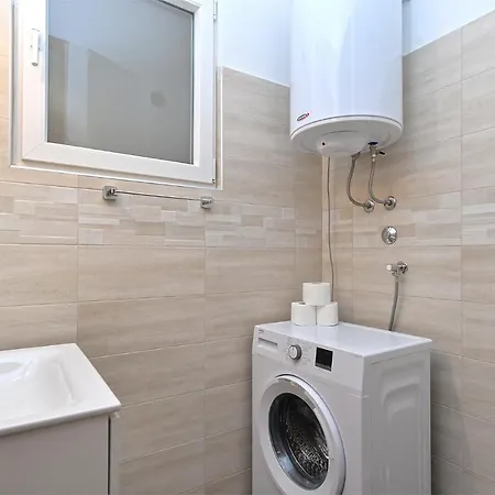 2155 Apartment Liznjan
